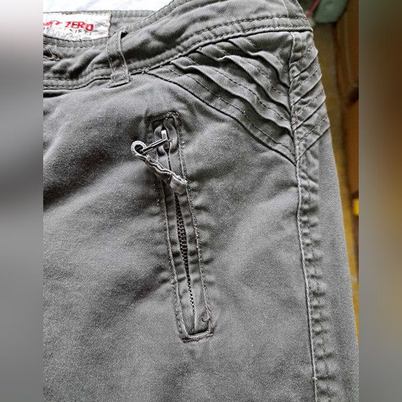 Cargo Pants Olive - Picture 3 of 6